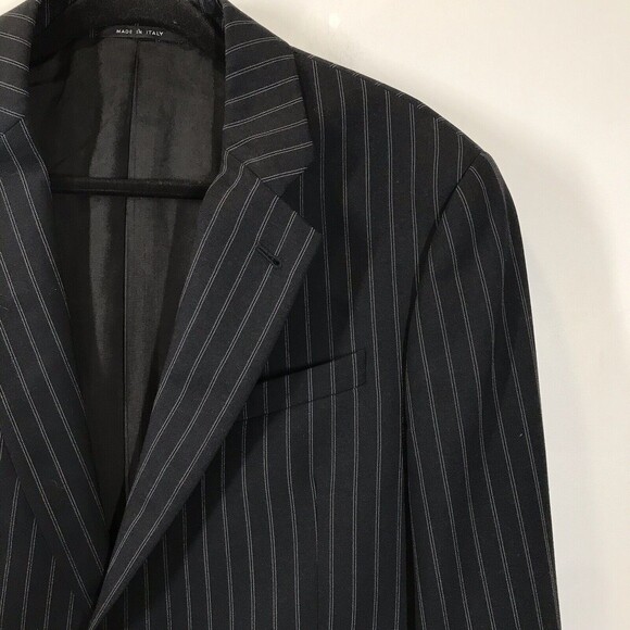 Armoni Collezioni Men's Pin Striped Blazer Size 42R Italy Wool Gomez Addams - Picture 4 of 13